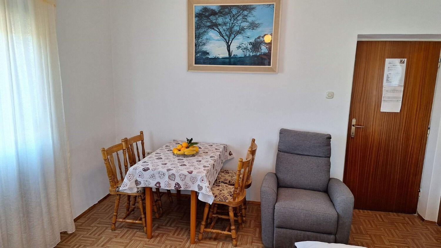 Apartment Zvone Вели Рат Екстериор снимка